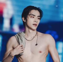 หนุ่มๆนักร้องเกาหลี-จีน